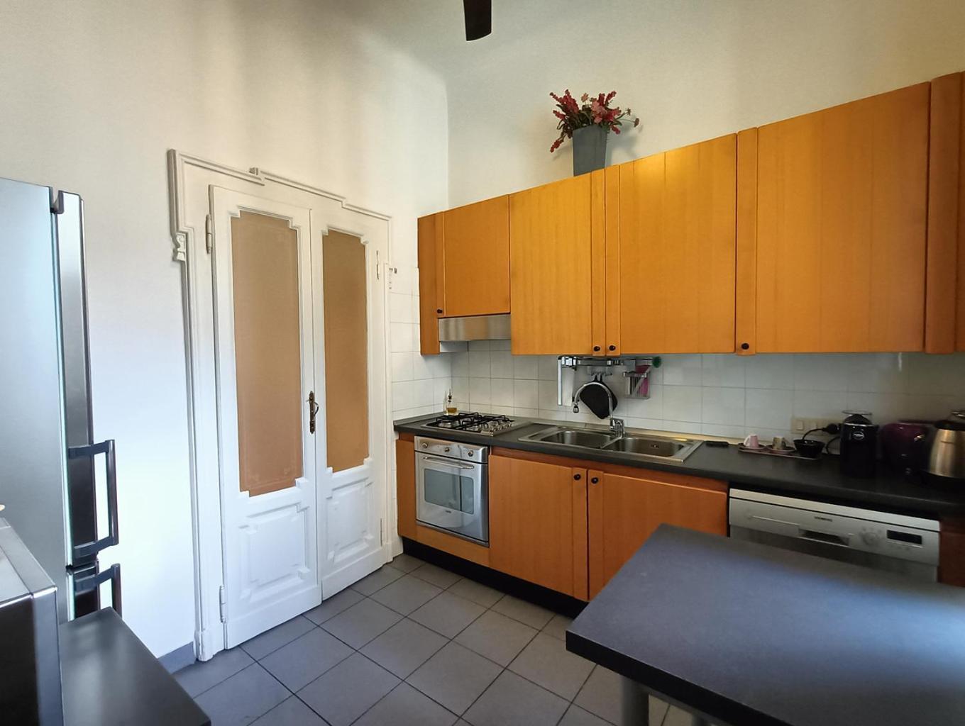 Sahi - Residenza Corso Italia Tre Camere, Due Bagni E Un Salone Milão Exterior foto