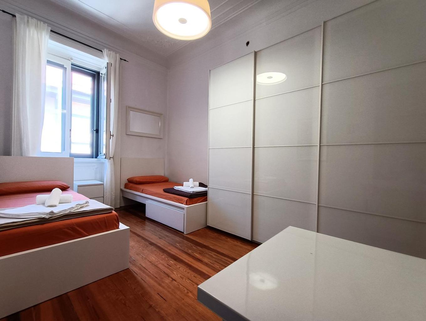 Sahi - Residenza Corso Italia Tre Camere, Due Bagni E Un Salone Milão Exterior foto